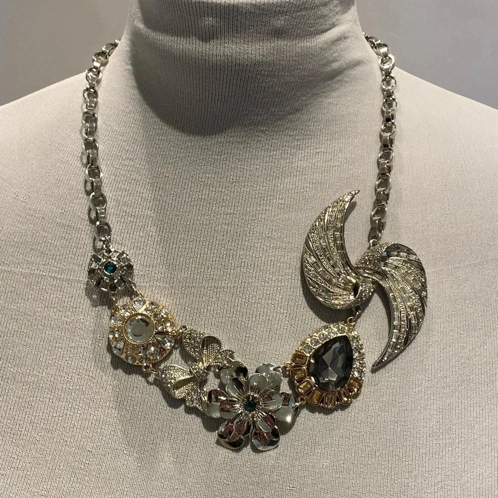 Piperlime Silver Statement Necklace